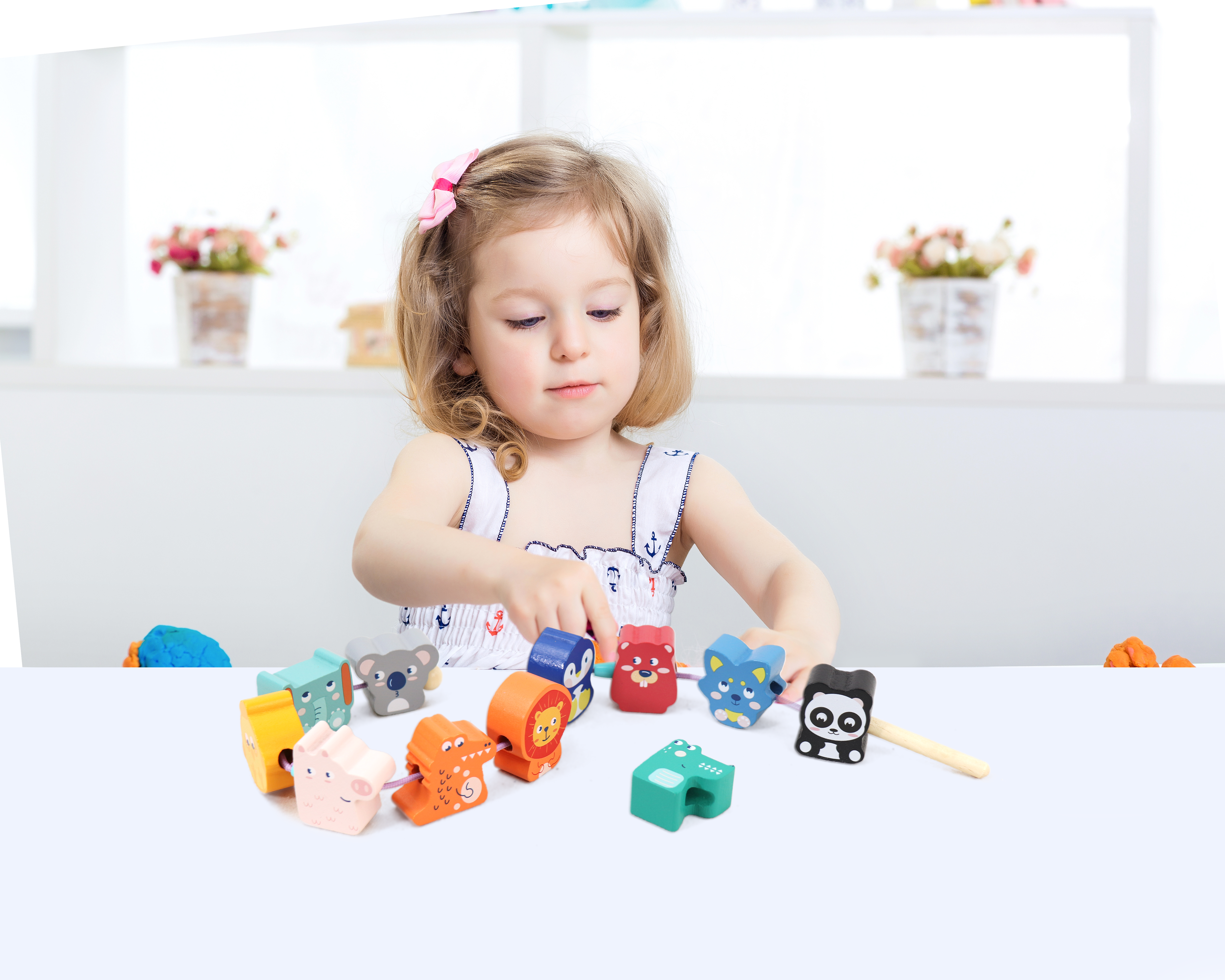 Animal lacing beads