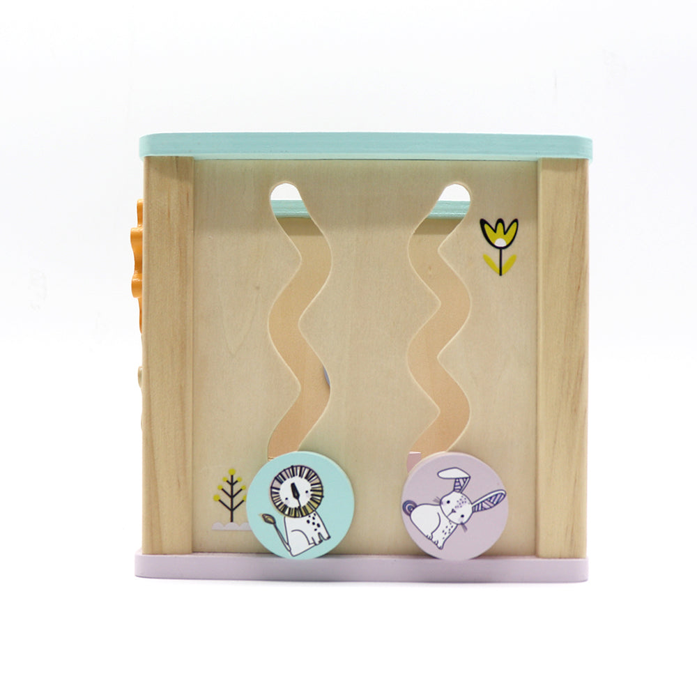 LEO & FRIENDS Wooden Activity Toy for 1, 2 Year-Old-Girls, Educational Preschool Shape Sorter and Maze Toy | Montessori Bead Maze and Versatile Kid’s Sensory Immersion Cube | Perfect Christmas or Birthday Gift