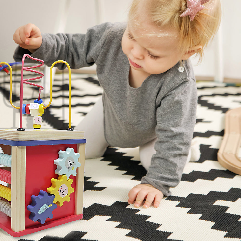 LEO & FRIENDS Wooden Activity Toy for 1, 2 Year-Old-Girls, Educational Preschool Shape Sorter and Maze Toy | Montessori Bead Maze and Versatile Kid’s Sensory Immersion Cube | Perfect Christmas or Birthday Gift