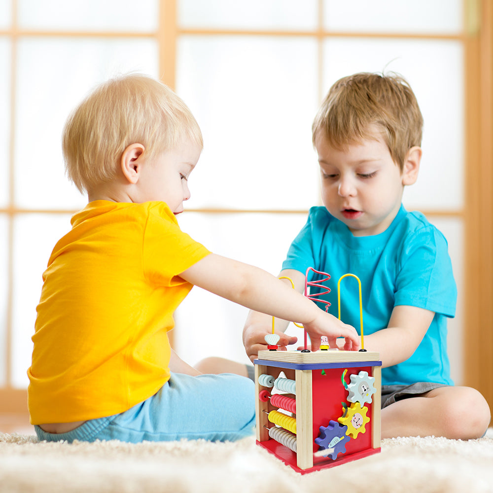 LEO & FRIENDS Wooden Activity Toy for 1, 2 Year-Old-Girls, Educational Preschool Shape Sorter and Maze Toy | Montessori Bead Maze and Versatile Kid’s Sensory Immersion Cube | Perfect Christmas or Birthday Gift