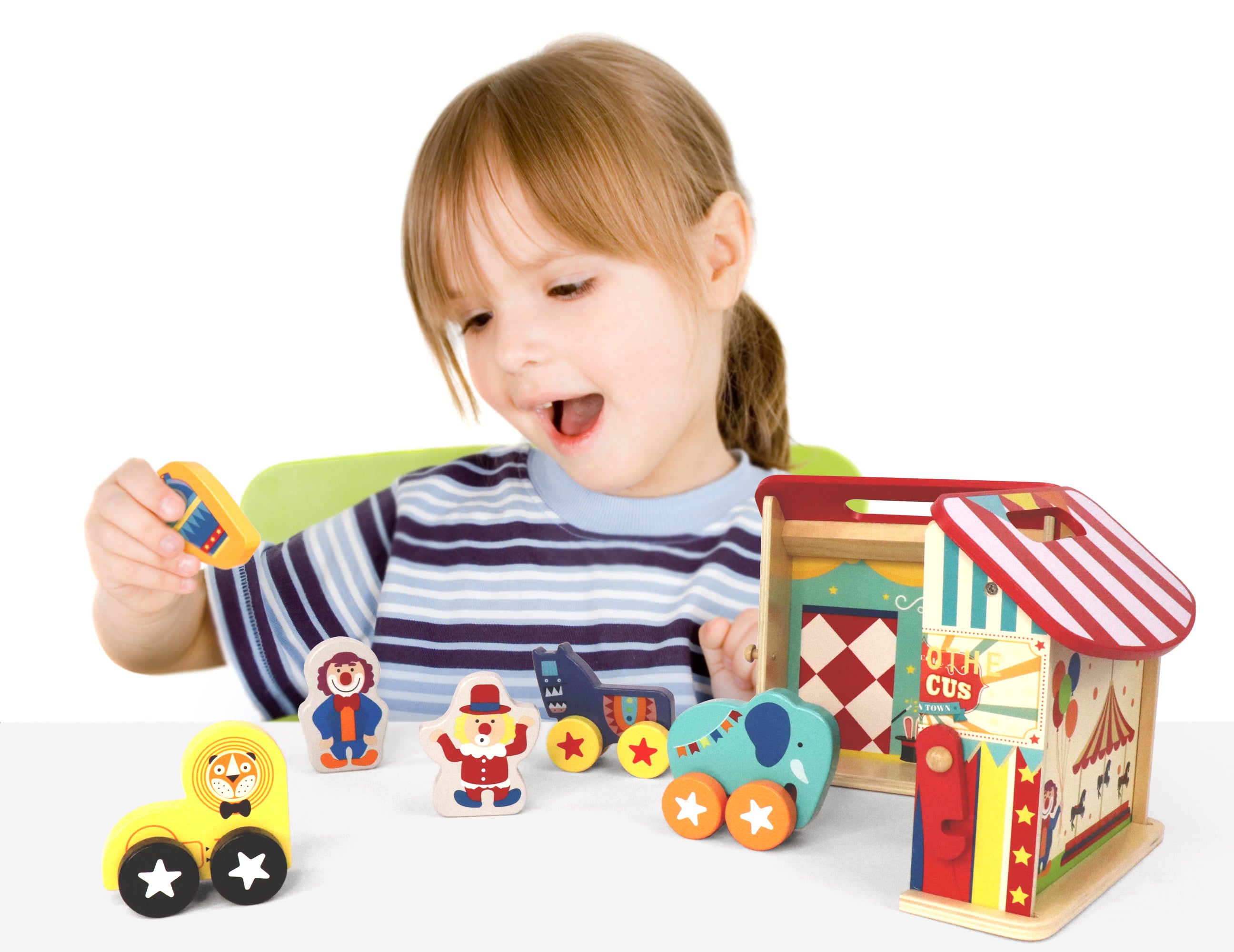 L&F Circus Doll House, 7 Pieces of Wooden, Non-Toxic Circus Parts, Perfect for Kids Ages 3 and Up | Build, Sort, and Organize, Box Circus for Preschoolers | Great Birthday or Christmas Present