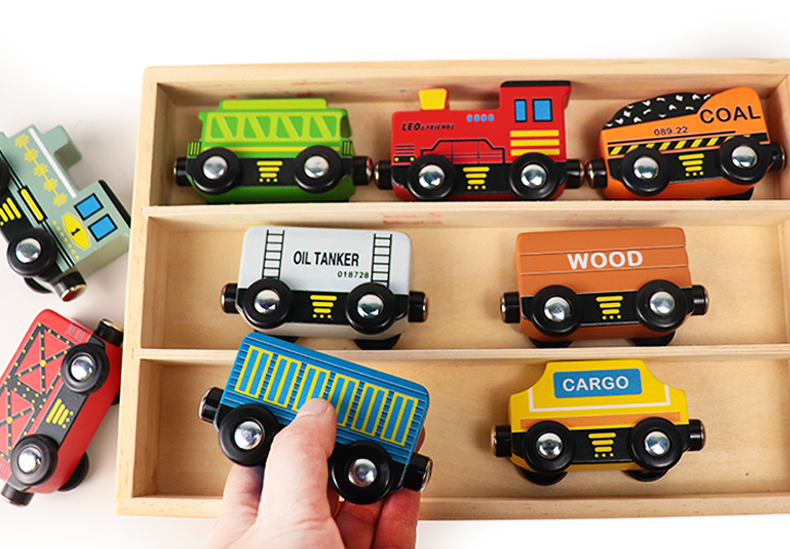 Leo and Friends Train Cars (9 pcs) - Magnetic Train, Wooden Train Toys, Train Sets For Toddlers And Kids Ages 3, 4, 5