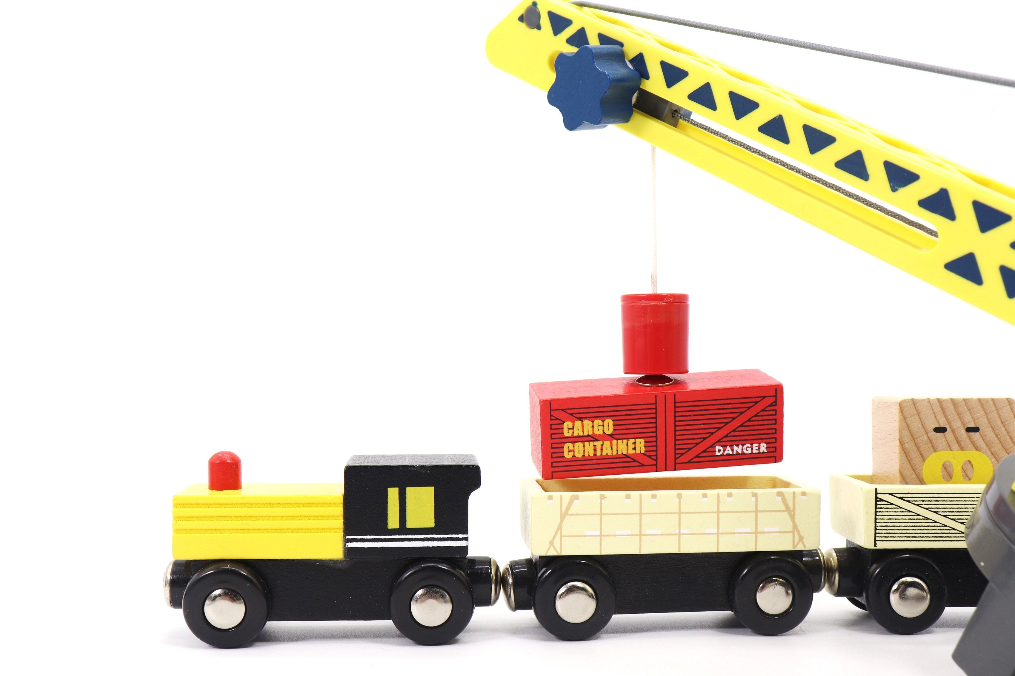 12-Piece Wooden Train Set for Kids, Ages 2, 3, 4, 5, and 6, Perfect for Preschoolers or Kid’s Birthday/Christmas Present | Includes Train Cars, Wagons, Freight Trucks, Magnet Connectors, Made with Non-Toxic Wood