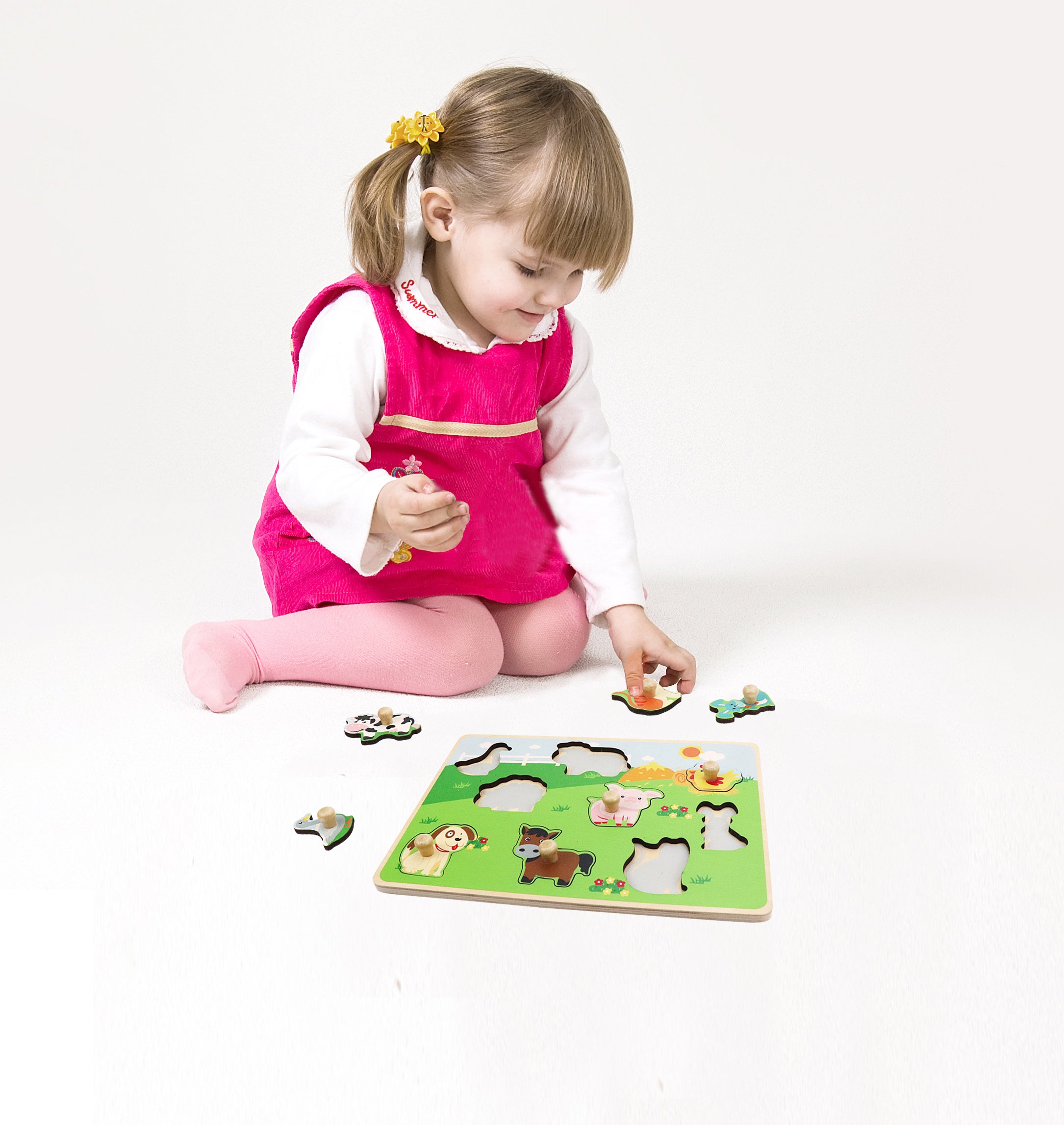 Leo & Friends Farm Animal Peg Puzzle for 24-Months+ | Unisex Toddler Puzzle, Comes with 10-Pieces, Features Cows, Chickens, Ducks, Horses, & More | Perfect Educational Gift, Made with Non-Toxic Wood